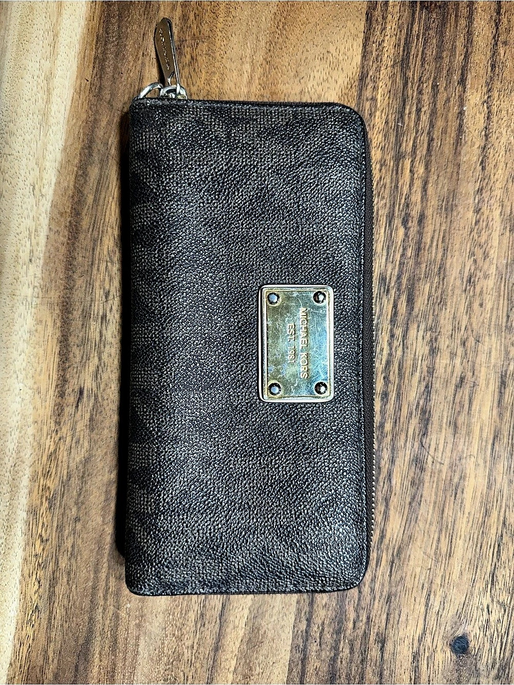 Michael Kors Jet Set Travel Continental Wallet Black